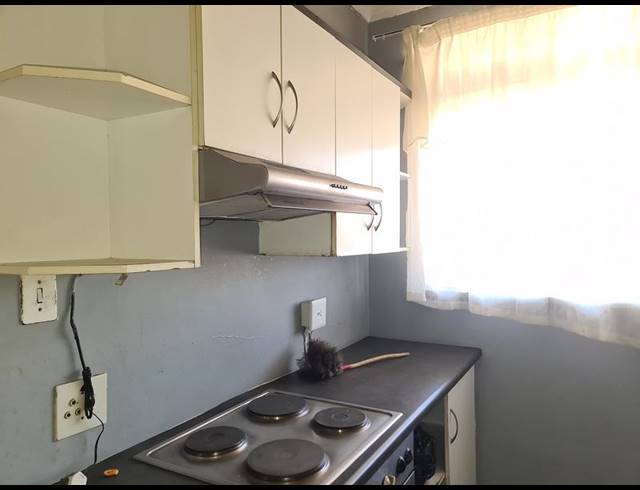 2 BEDROOM PROPERTY TO RENT IN VANDERBIJLPARK CW 6